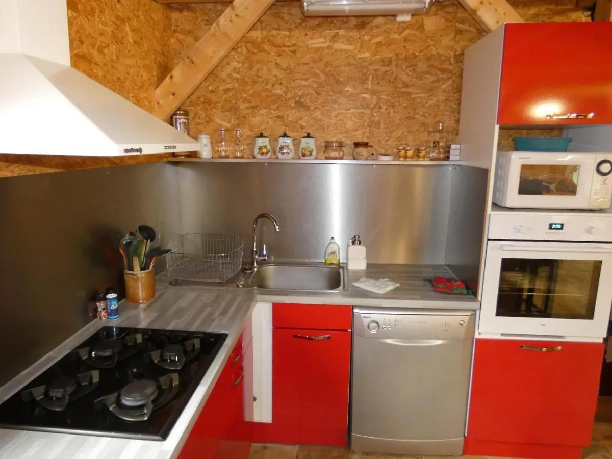 Gite Familial Avec Piscine Chauffee, Sauna Et Activites Sur Domaine De 15 Hectares - Fr-1-489-357 Vernusse Holiday home